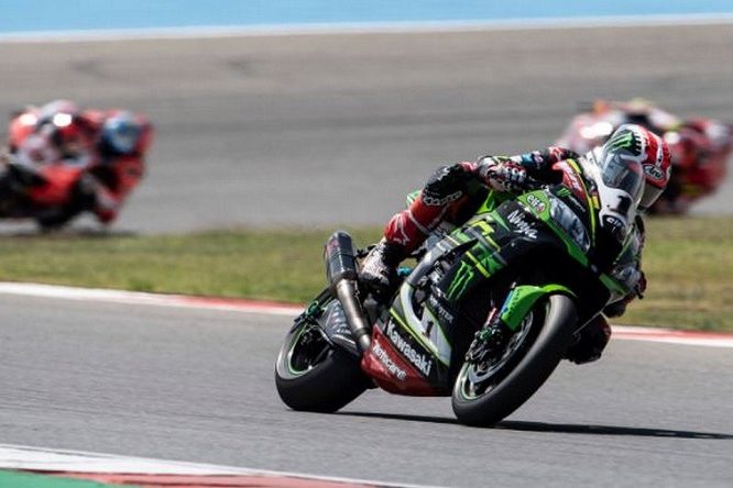 WSBK | Portogallo, Gara-2: Rea implacabile, Melandri sul podio