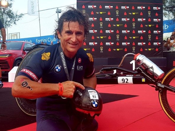 Triathlon, Ironman Italy: Zanardi da record e quinto assoluto