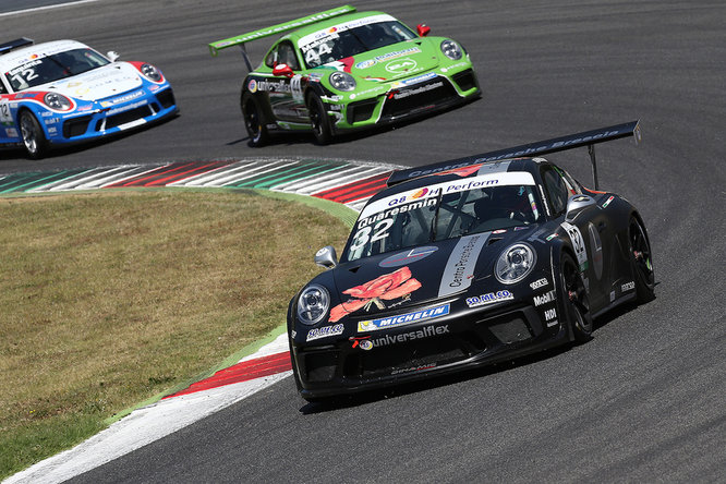 Carrera Cup Italia | Vallelunga: Quaresmini passa al comando