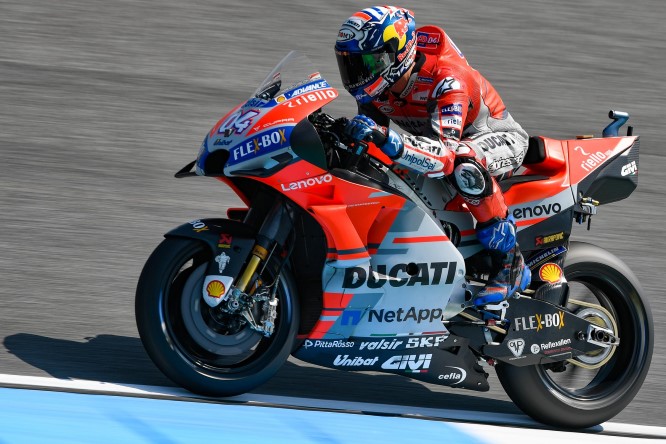 GP Thailandia 2018, PL2: Dovizioso al top, Lorenzo al tappeto