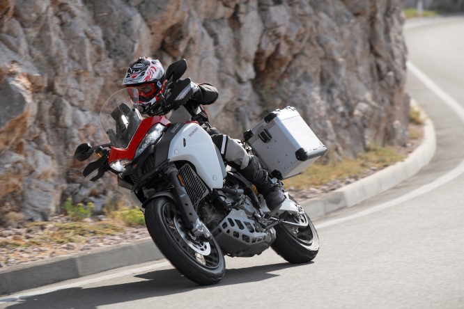 Multistrada Enduro 1260 per girare il mondo in Ducati