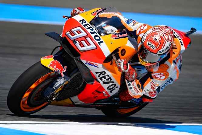 MotoGP | GP Thailandia 2018, Q2: Marquez beffa Rossi, terzo Dovizioso