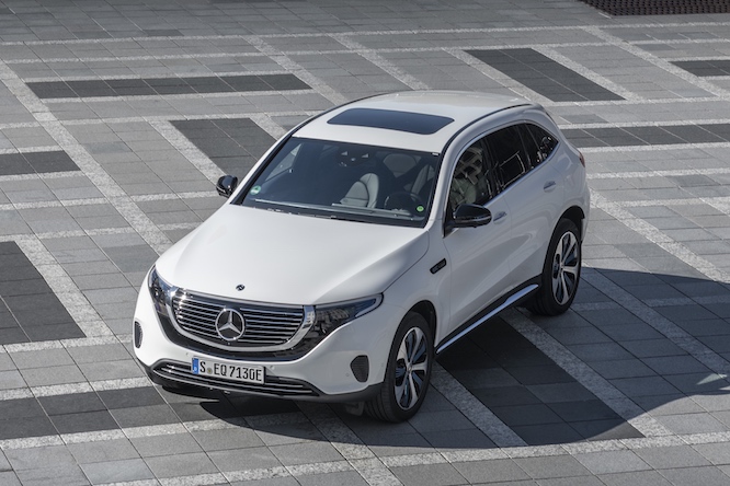 Mercedes, tre nuovi modelli in costruiti in Cina