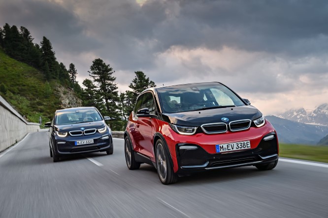 L’elettrica i3 di BMW ha batterie più potenti