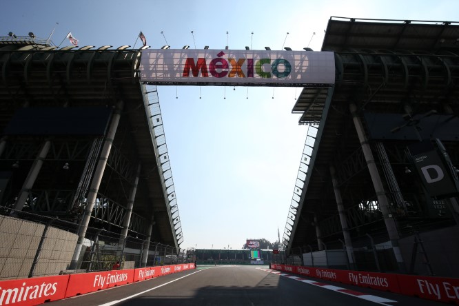 F1 | GP Messico 2018 – PL1: PU Renault davanti, Verstappen vicino al record