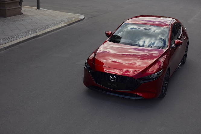 Nuova Mazda3, una hatchback nata per stupire