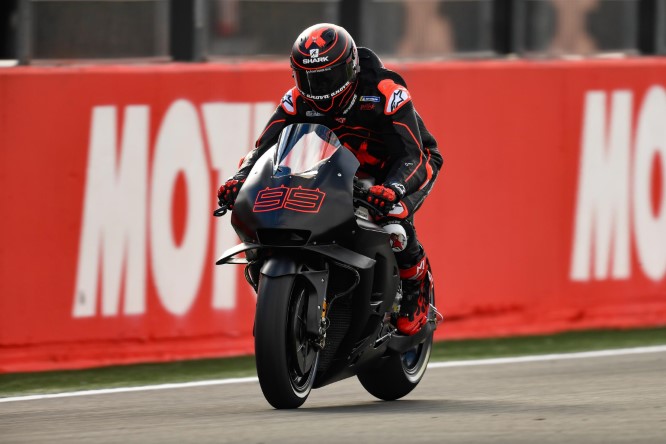 MotoGP | Test Valencia 2018, day-1: il debutto di Lorenzo con la Honda