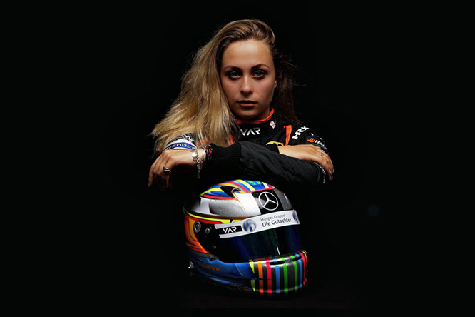 Sophia Flörsch critica Binotto su donna in Academy Ferrari