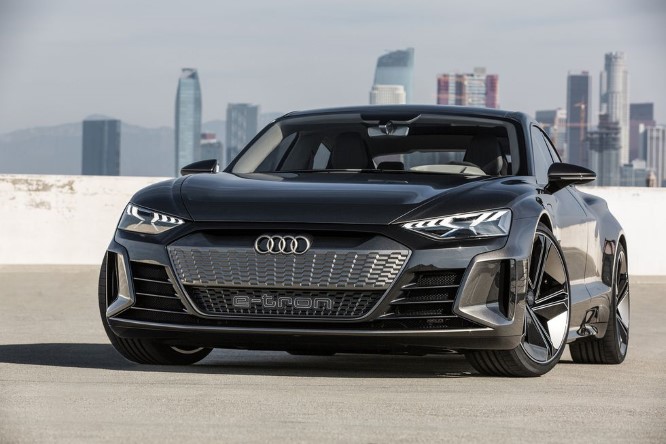 Audi e-Tron GT attesa fra un anno a Los Angeles