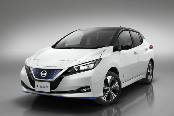 Nissan Leaf, l’elettrica più venduta al mondo si rinnova
