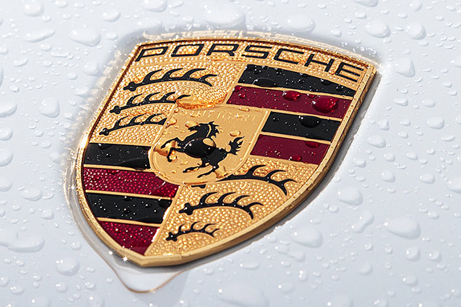 Le Porsche di Bob Ingram in fumo