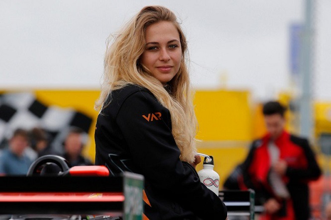 Sophia Floersch passa alla Formula Regional