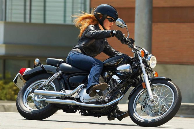 La moto è sempre più donna