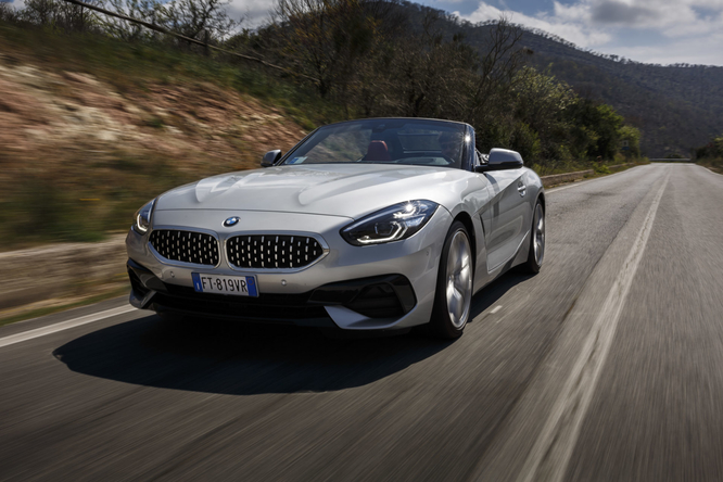 BMW Z4, la prova su strada e in pista