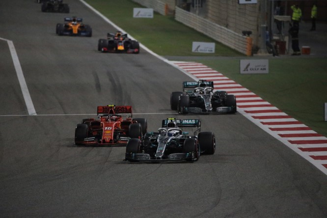 #MettoLaFreccia 2019, Bahrain: Hamilton su Leclerc