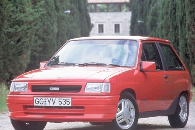 Opel Corsa GSi, una storia lunga 30 anni