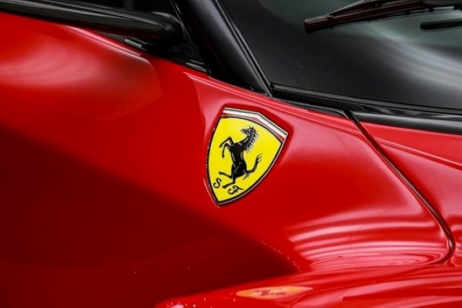 Ferrari e LoveFrom, partnership creativa