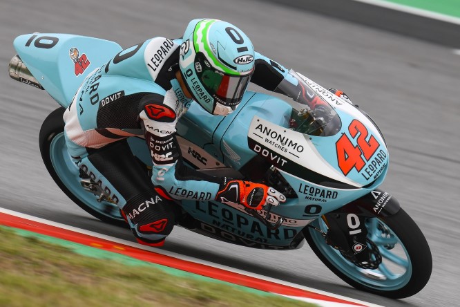 Moto3 | GP Catalunya 2019, Gara: Ramirez doma la follia