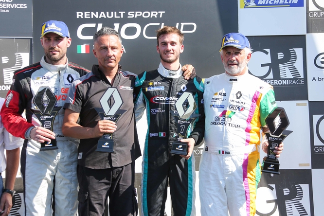 Clio Cup 2019, doppia pole per Jelmini