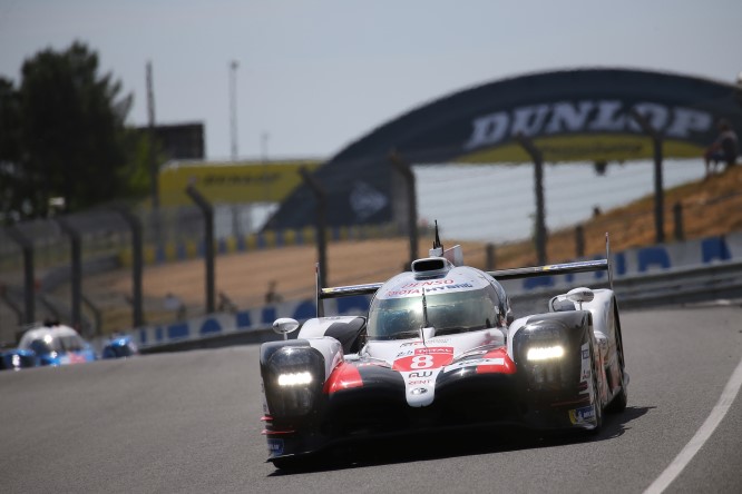 24h Le Mans | Buemi e Toyota i più rapidi nei test