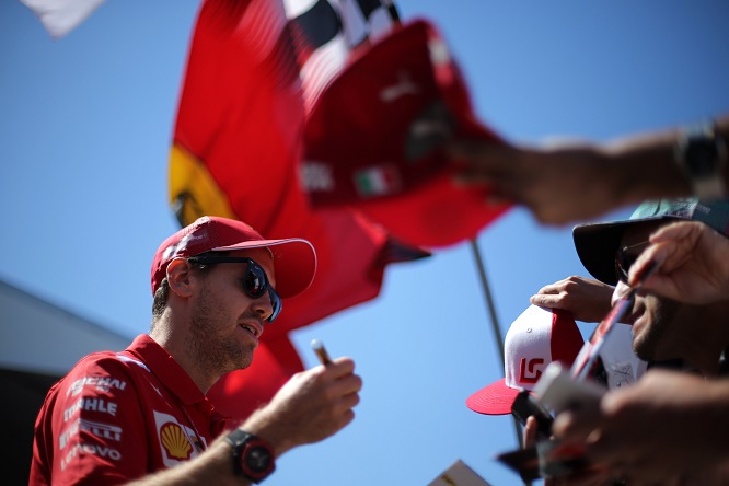 Vettel realista: “Grosso gap tra Mercedes e gli altri”