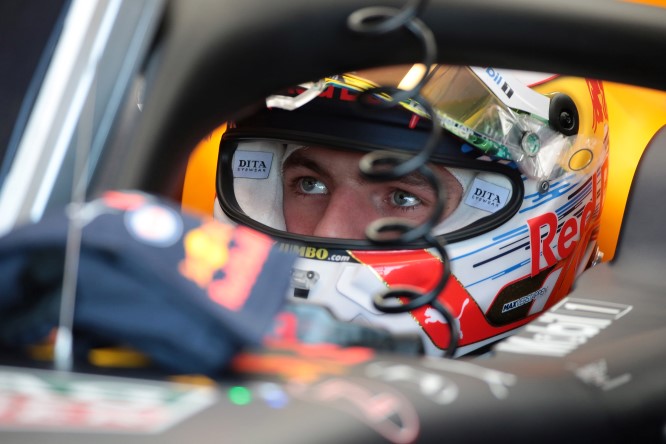 Verstappen preoccupato dal ‘party mode’ McLaren