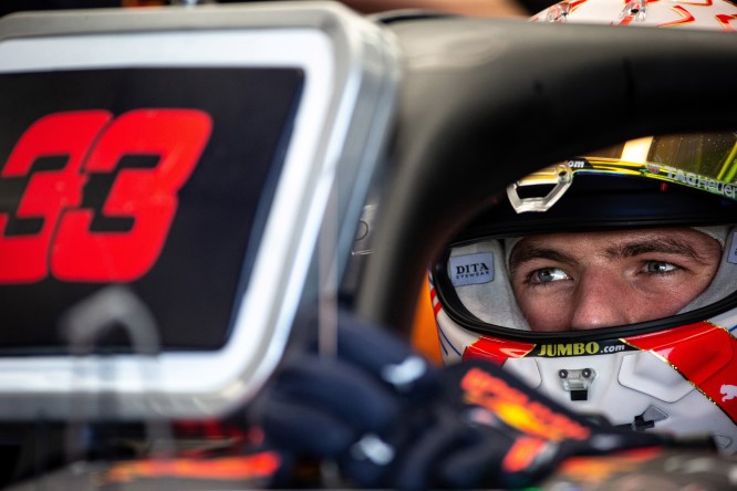 Verstappen punge Renault: “Mentalità Honda totalmente diversa”