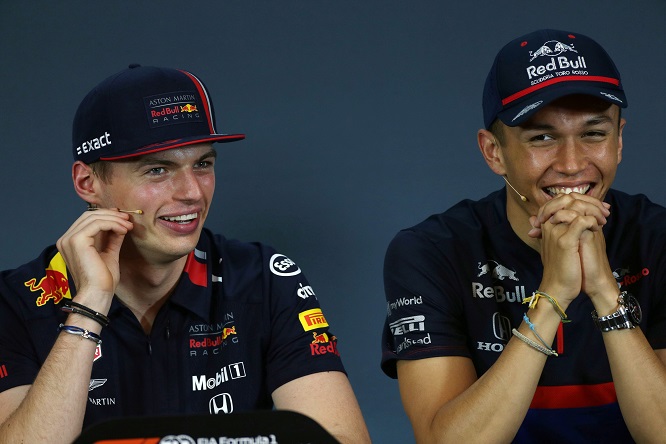 La Red Bull promuove Albon al fianco di Verstappen da Spa