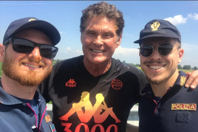 David Hasselhoff fermato dalla Stradale