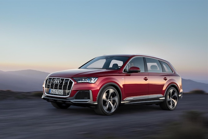 Audi Q7, elettrificazione e tecnologia in prima fila