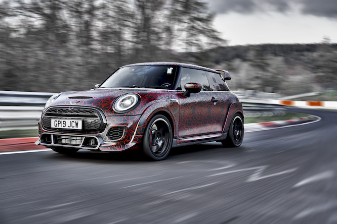 Nuova Mini GP, il prototipo in anteprima al Nürburgring