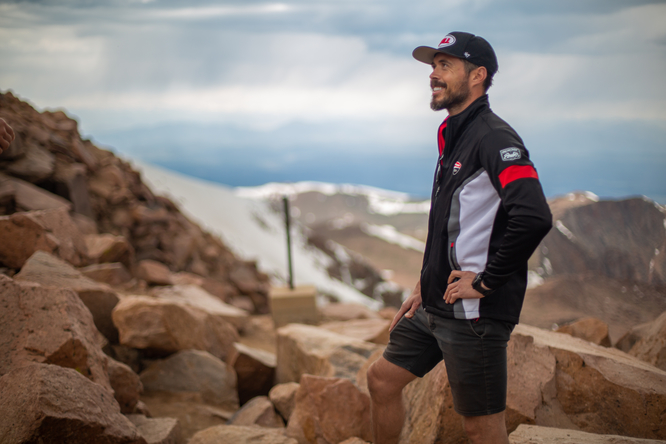 Ducati e Pikes Peak insieme per Carlin Dunne