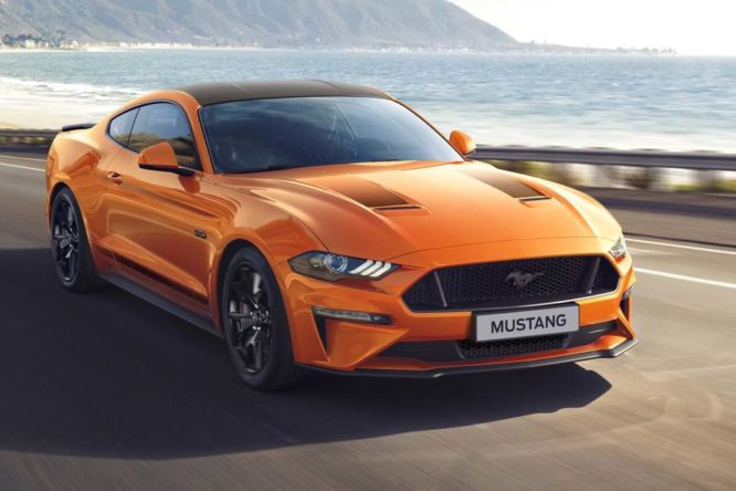 Mustang 55 celebra l’anniversario dell’iconica sportiva