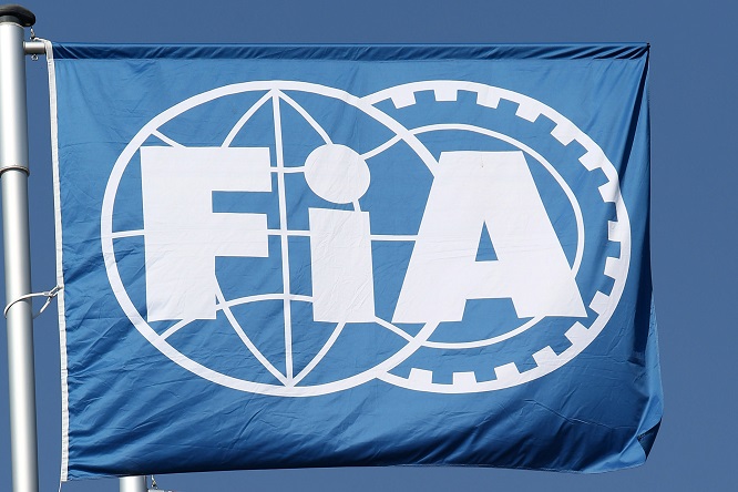 FIA, avvertimenti ai piloti durante la gara