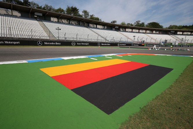 Hockenheim stringe i tempi