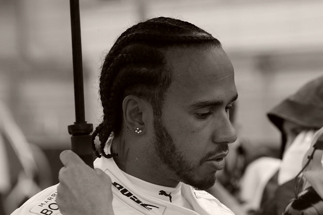 F1 | The Dark Side of Lewis