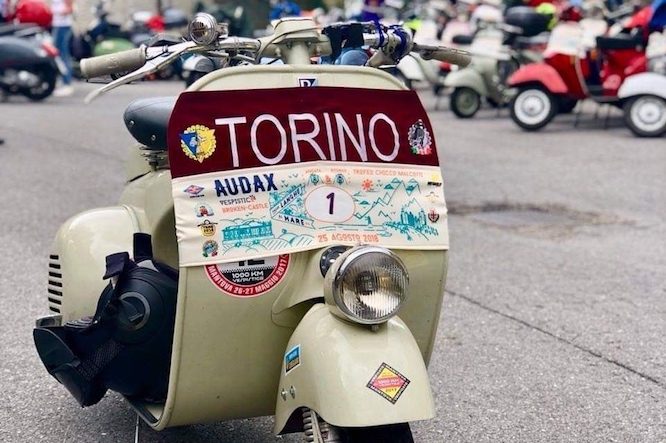 Rotta su Capo Nord in Vespa “Farobasso” del 1955