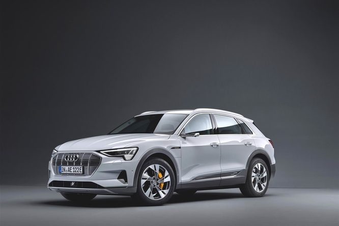 Audi, 10 e-tron in Cina per rivoluzionare la mobilità