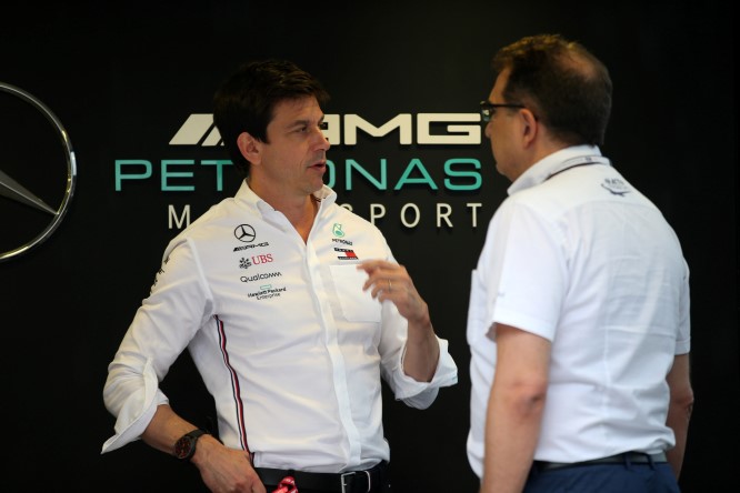 Wolff: “Fornitura McLaren non ci vedrà uscire di scena”