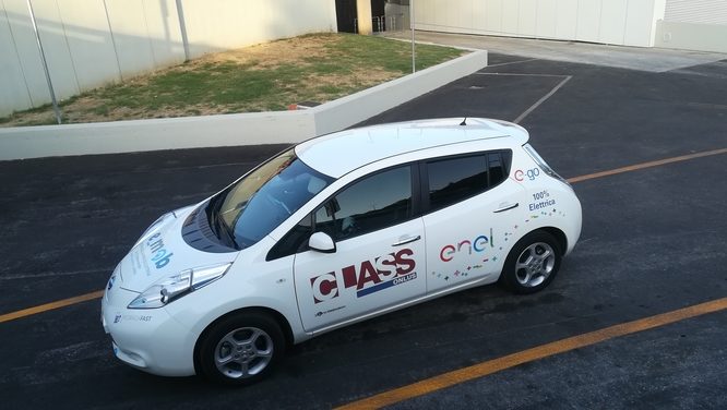 Nissan Leaf, da Bolzano a Siracusa a zero emissioni