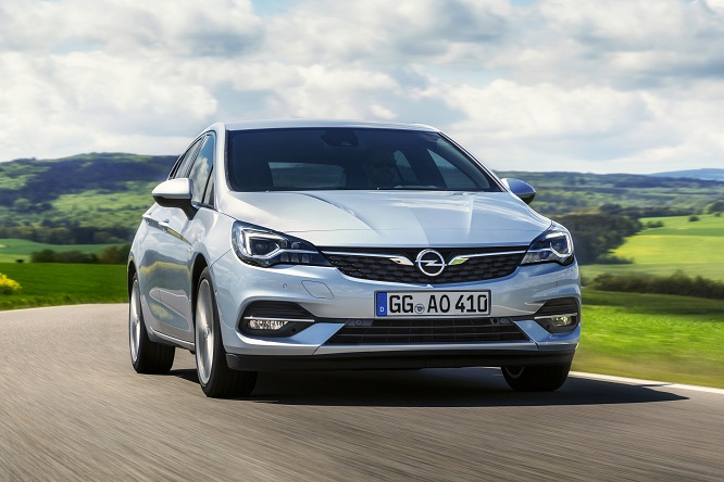 Opel Astra, più efficiente che mai