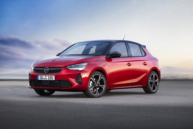 Opel Corsa, restyling in arrivo