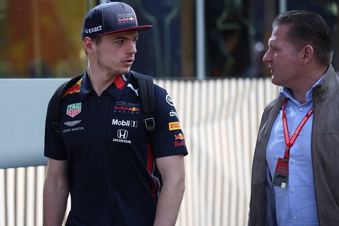 Jos Verstappen preoccupato: “Red Bull non fa progressi”
