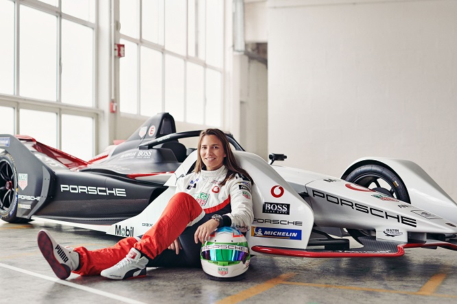 La De Silvestro passa a Porsche