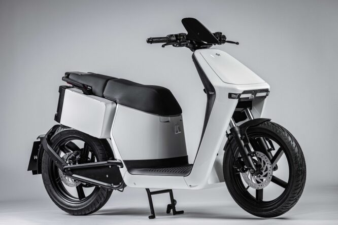 WoW! a Eicma i primi 2 scooter elettrici della start up italiana