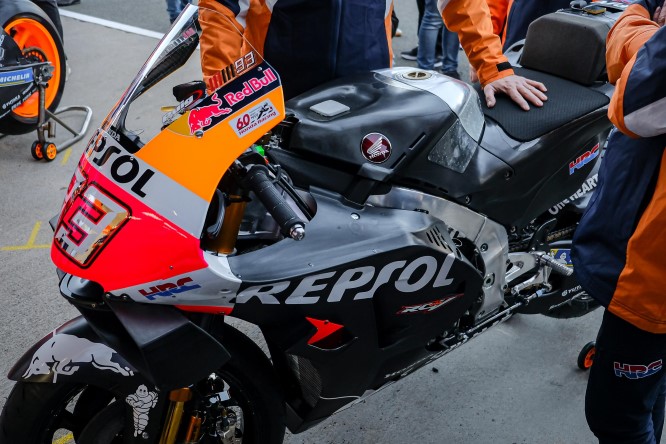 MotoGP | Tutte le novità dei test di Valencia – FOTO
