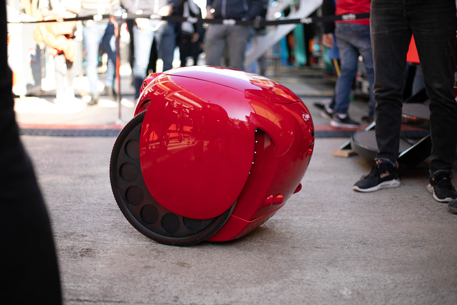 Gita Red, il robot Piaggio in limited edition