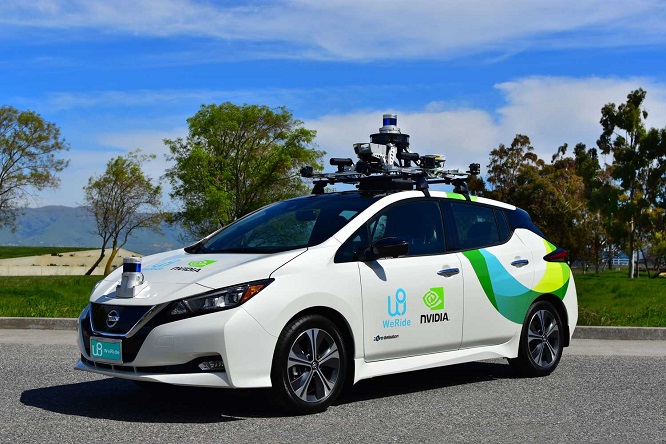 Cina, via alla sperimentazione di taxi self-driving