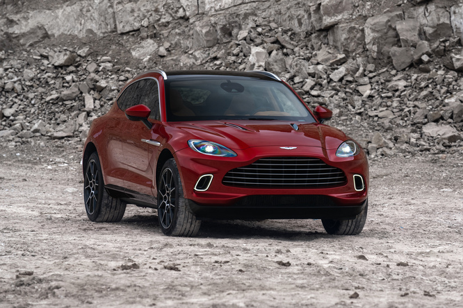 Aston Martin DBX: tutte le frecce nell’arco del SUV