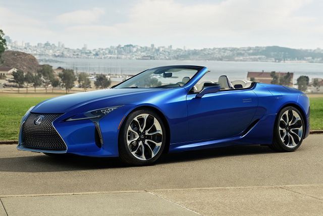 Nuova Lexus LC500 Convertible, meraviglia senza tetto